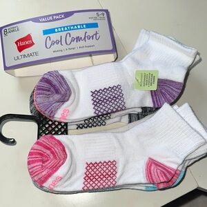 Hanes Women's Ankle Socks
